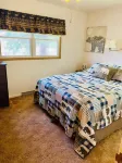 Osage Retreat-Cozy home minutes from Fort Peck Lake