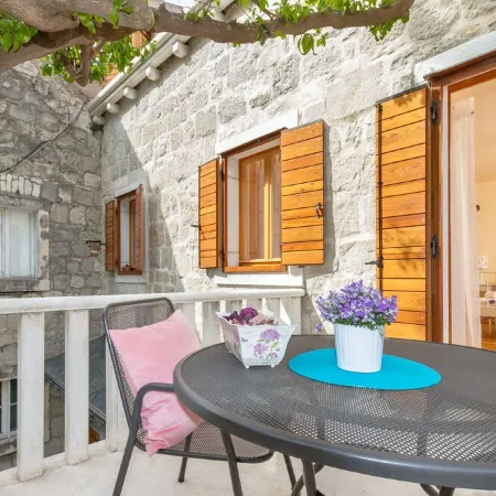 Authentic Stone Villa In The Heart Of Split, Next To Diocletian's Palace