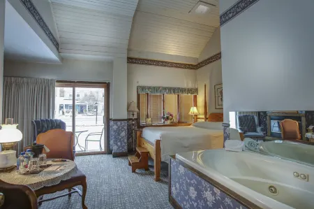 Afton House Inn Отели рядом с достопримечательностью «Hastings RiverWalk»