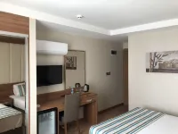 Grand Hotel Aksehir Hotels in Akşehir
