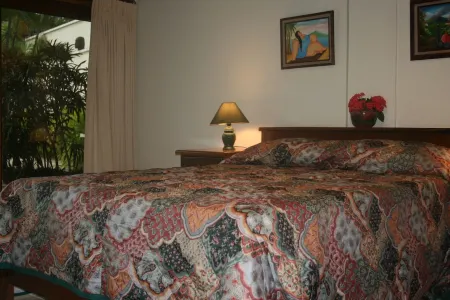 Tropical Villa with Pool and Spectacular Views - Villas Casa Loma - Suite 202