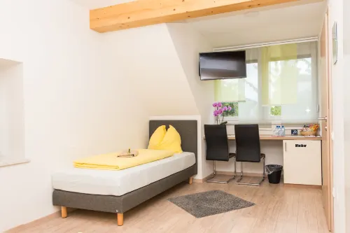 Ferienwohnungen Und Zimmer Yassi - homestay