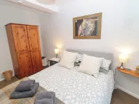 60B Castlegate