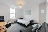 Cherry Property - Apple Suite - Condos