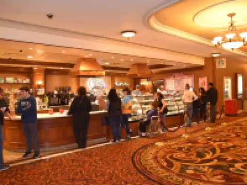 Grand Colonial B&B Hotels in Herkimer County