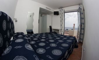 Yachting Club Mare