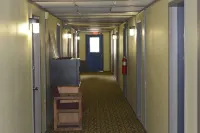 Countryside Inn Hotels in Litchfield