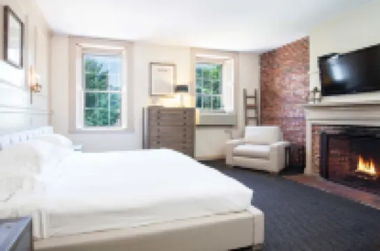 Garrison Inn Boutique Hotel Hotels in Newburyport