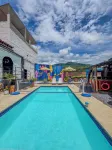 Trip Monkey Origen - Pools