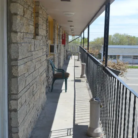Modern Motel