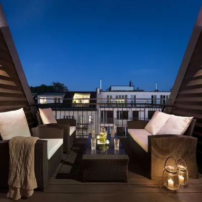 Luxoise Apartments Hotels near RAW