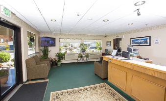 Village Inn & Suites Marysville - Hizvo