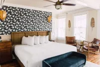 The Gibson Inn Hotels in Apalachicola