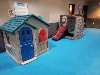 Rushmore Express & Suites