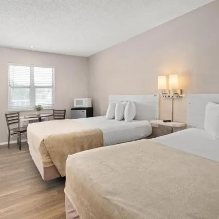 Beach Bum West-O Motel