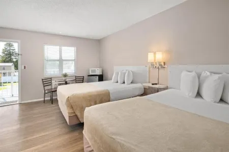 Beach Bum West-O Motel