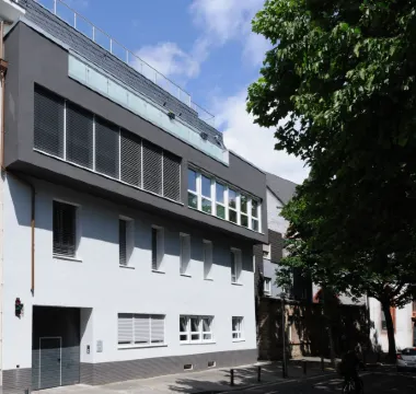 The Apartment Central