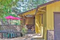 Home w/ Serene Deck in Twain Harte! - Wifi