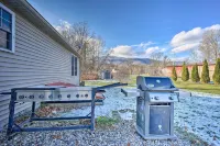 Hike, Ski, Fish! All-Season Haven Near Bromley Mtn - parking
