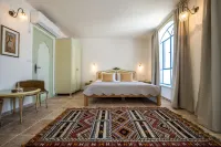 The Way Inn - Boutique Suites Hotels in Hazon