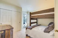 Copper Mtn Resort Duplex w/ Golf Course Views! - 3-Star