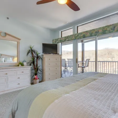 Private Boat Slip: Family-Friendly Lazy Days Condo