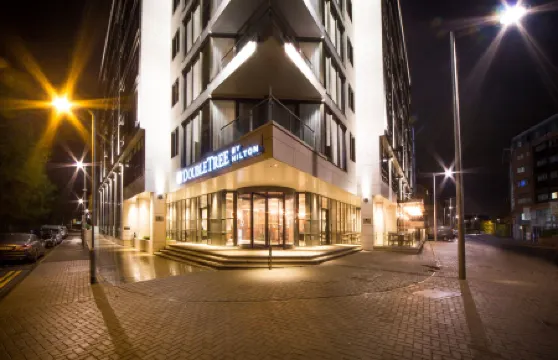 DoubleTree by Hilton London Kingston Upon Thames Отели в г. Лондон