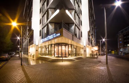 DoubleTree by Hilton London Kingston Upon Thames Отели рядом с достопримечательностью «Парк Буши»