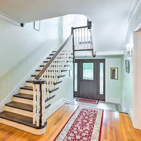 Charming Historic Home ~ 1 Mi to Dtwn Olean! Hotels in Olean