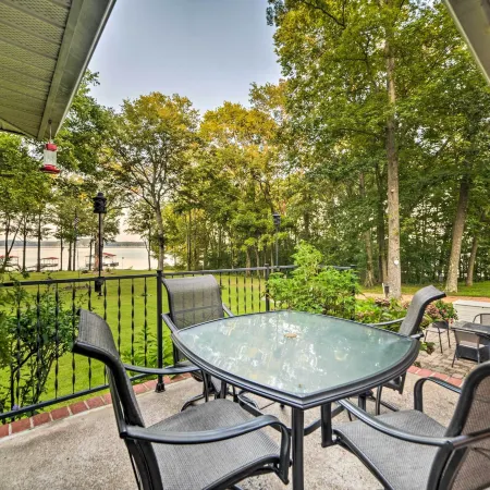Charming Lakefront Home w/ Grill & Fire Pit!