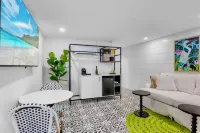 Captain’s Quarters at Anna Maria Island Inn Hotels in Bradenton Beach