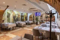 Hotel Kutko فنادق في Pancevo