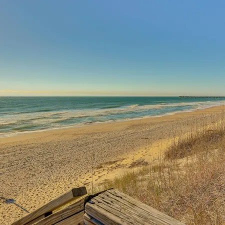 Chic Surf City Retreat w/ Pool < 1 Block to Beach!