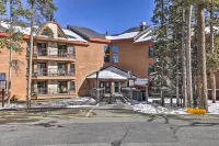 Silverthorne Condo: New Pool & Hot Tub + Fireplace - 3 estrellas