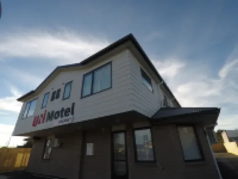 Uni Motel