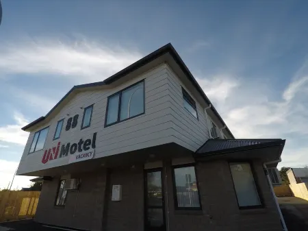 Uni Motel
