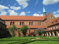 Klosterhotel Lehnin - parking