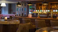 Court Yard Hotel - bar
