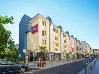 Ibis Pau Centre Hotels in Pau