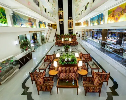 Radha Regent, Chennai Питание Photos