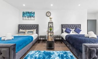Modern Spacious Sleeps 4 Studio Golders Green