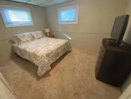 Country living close to it all