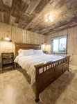 The View House—Just minutes from SOZO. Hotels near Yakima Bible Baptist Church