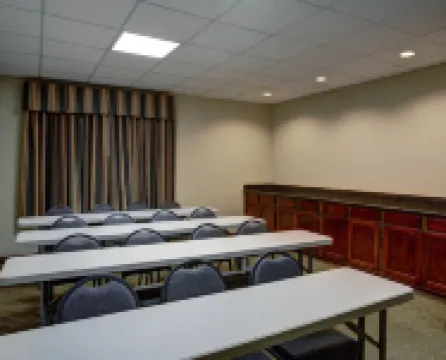 AmericInn by Wyndham New Braunfels