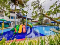 Grand Aquarium Hotel Pangandaraan - ビーチサイド