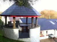 High quality and luxurious barn conversion close to the sea