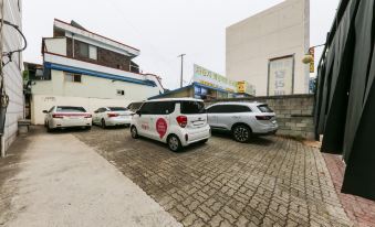 Cheongju Pool House Motel