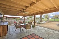 Indio Escape w/ Fire Pit & Resort Amenities! - 3 stjerner