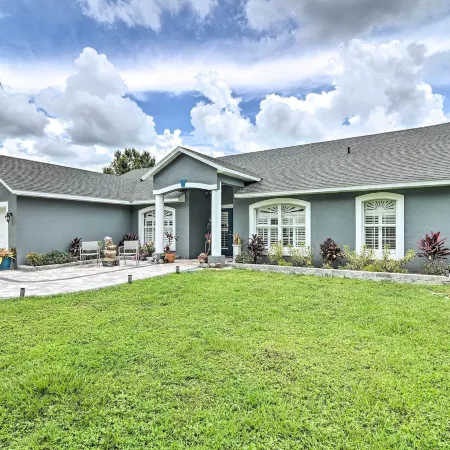 Florida Family Home w/ Dock on Saw Mill Lake!