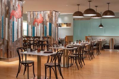 レストラン ハイアット リージェンシー インディアナポリス アット ステート キャピトルの写真